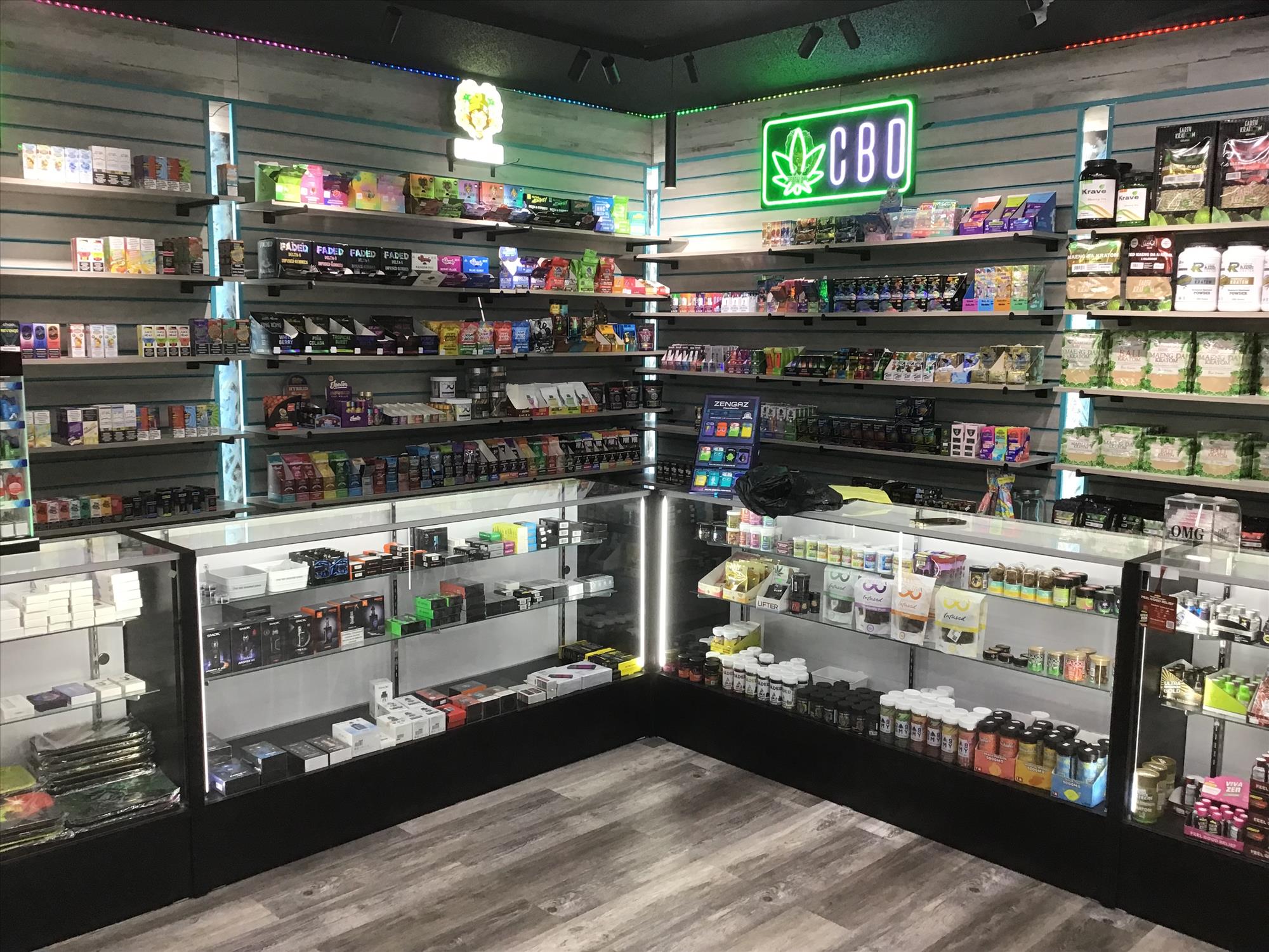 Lillian Hwy Smoke Shop in Pensacola, FL United States